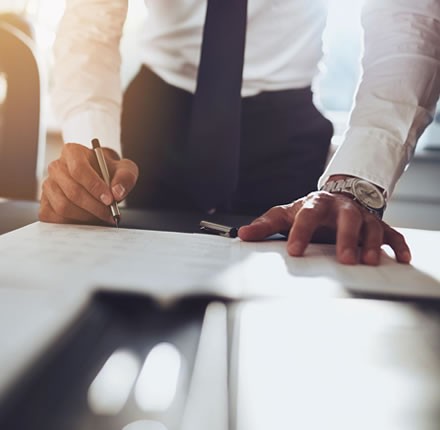 CONTRATOS & ESCRITURAS PUERTO VARAS | Abogados de Puerto Varas - Servicios Legales Puerto Varas, Llanquihue, Frutillar y Puerto Montt